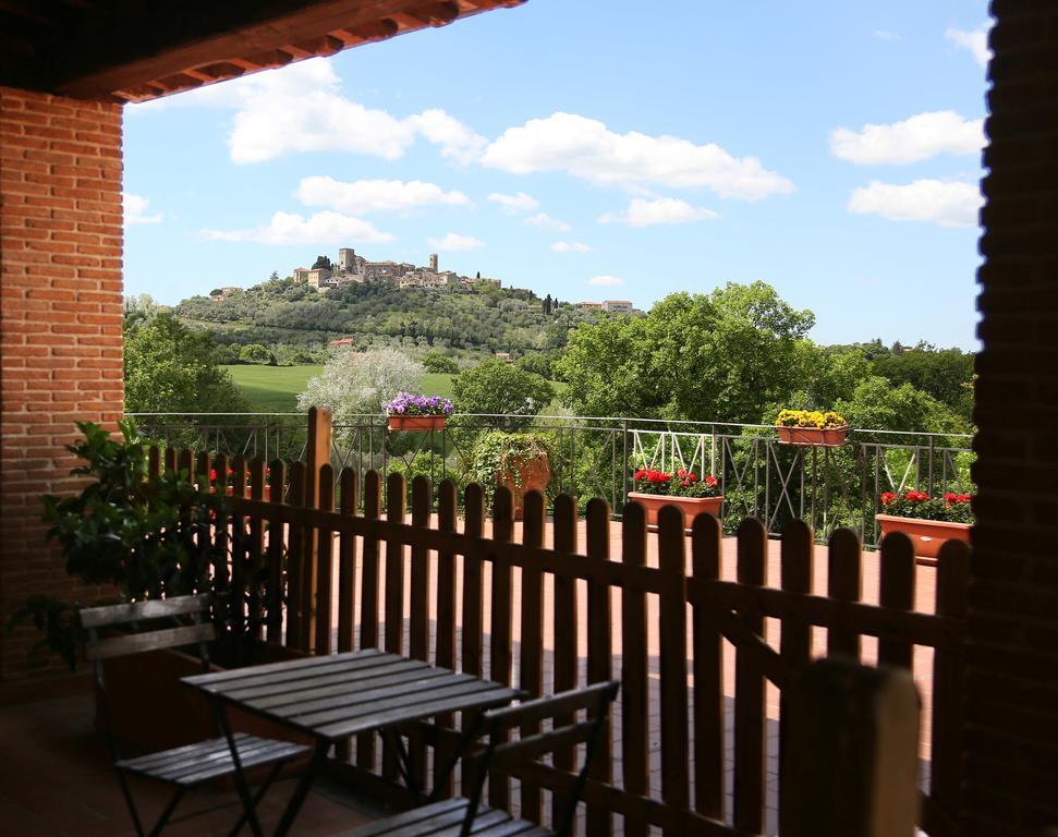 Agriturismo Podere S. Croce Saturnia Exterior photo